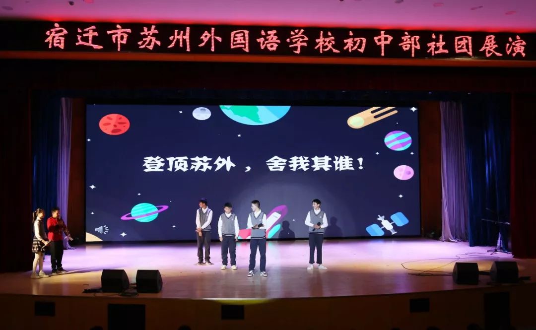 秀云最新,秀云最新風(fēng)采，綻放的光芒照亮?xí)r代前沿